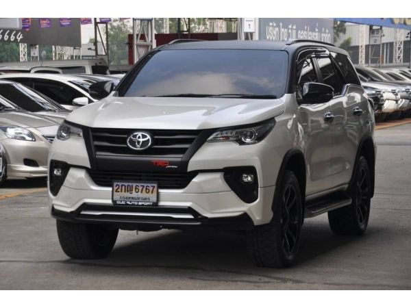Toyota Fortuner 2.8V 2WD AT ปี2017 รูปที่ 1